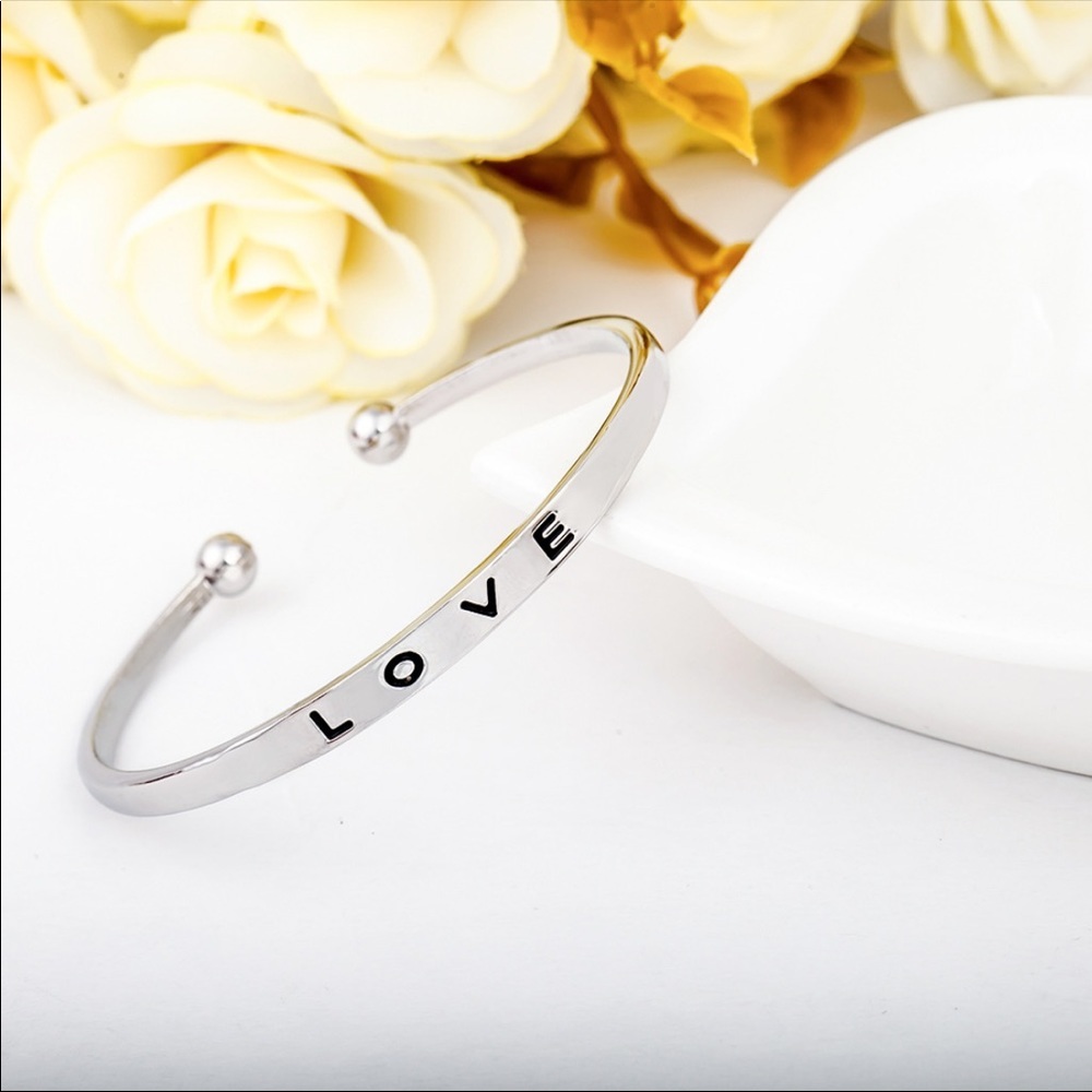 Love Word text boutique cuff bracelet NWT